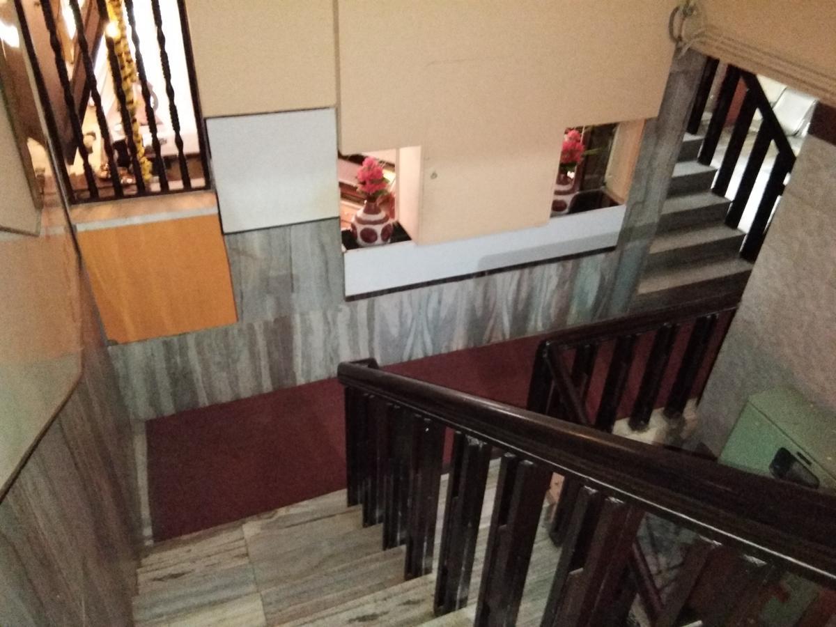 Hotel Sanman Lodge Шимога Екстериор снимка