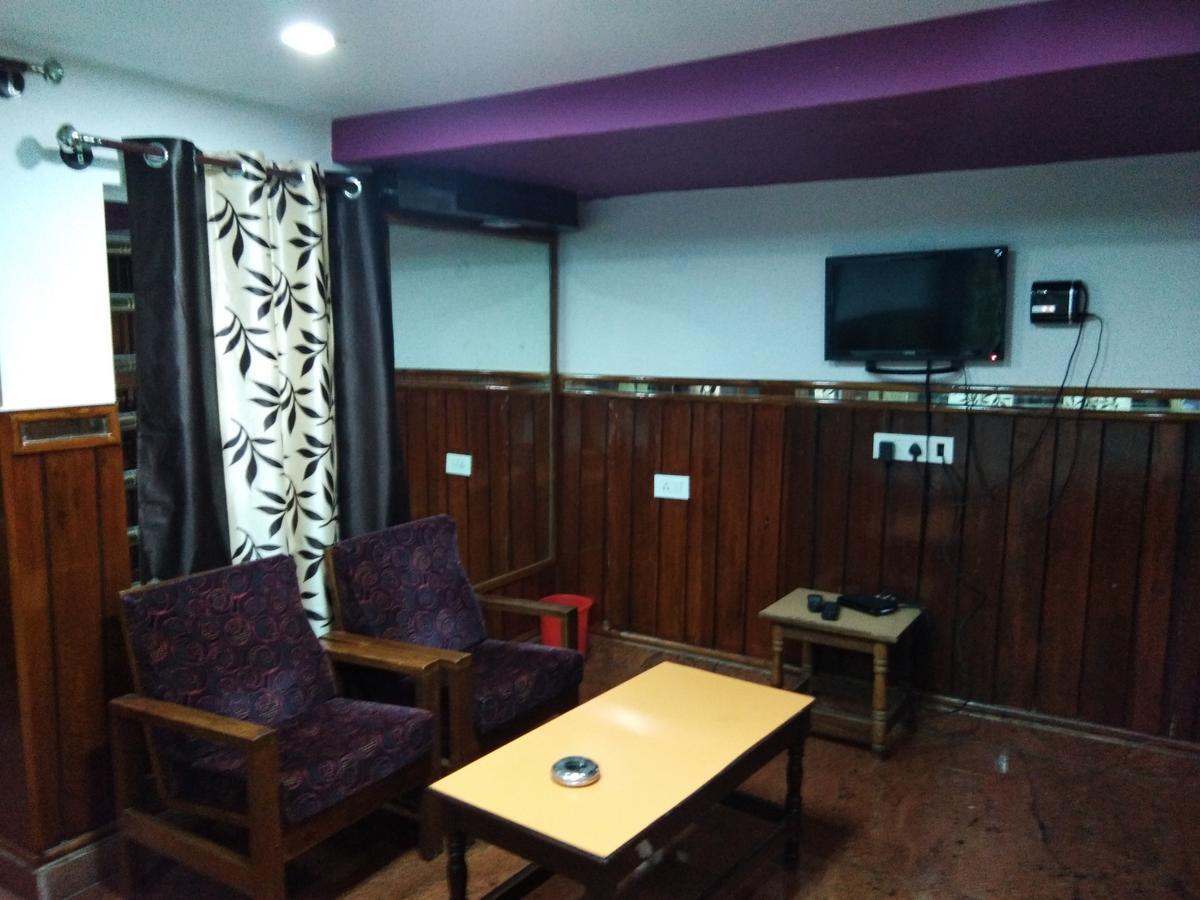 Hotel Sanman Lodge Шимога Екстериор снимка