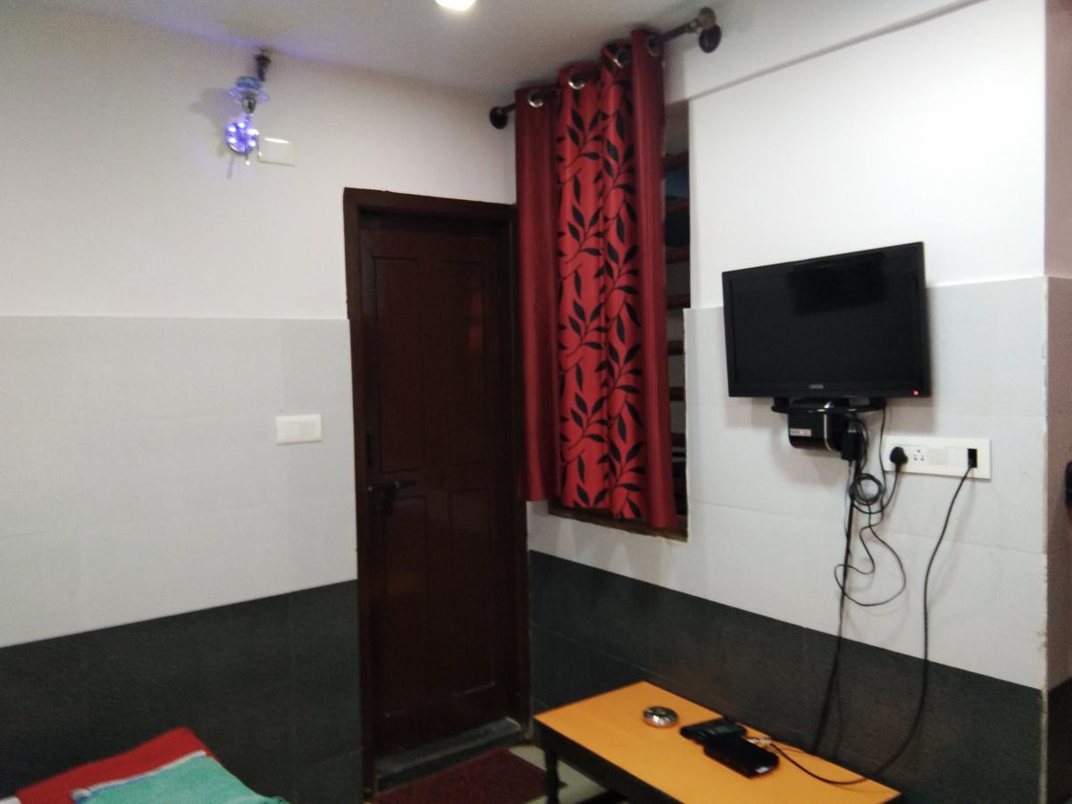 Hotel Sanman Lodge Шимога Екстериор снимка